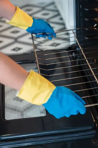 Deep Ceaning a Grimy Oven Rack